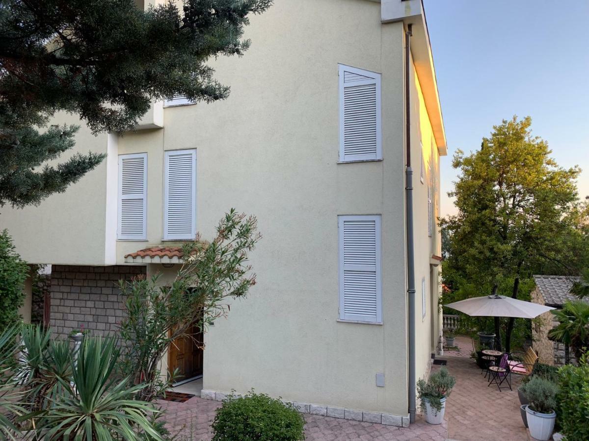 Apartments Lukas نوفي فينودولسكي المظهر الخارجي الصورة
